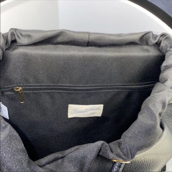 🌺 Universal Thread Faux Leather Black Backpack Bag- w/Flap Snap NEW with Tags - Picture 4 of 12